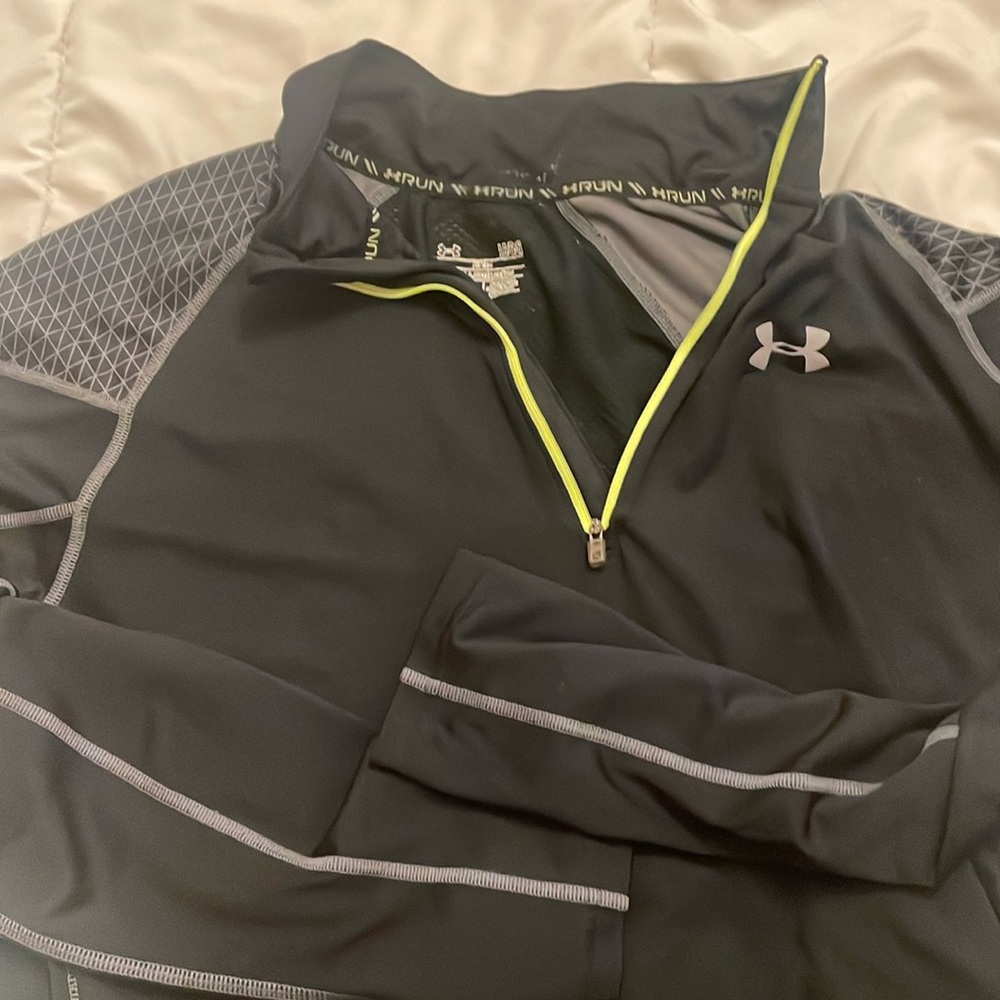 Turneck sports shirt men’s large long sleeve